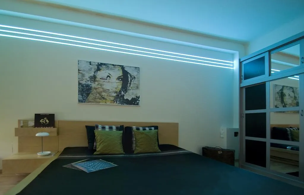 Central Budapest Apartment 0*,  Hungría